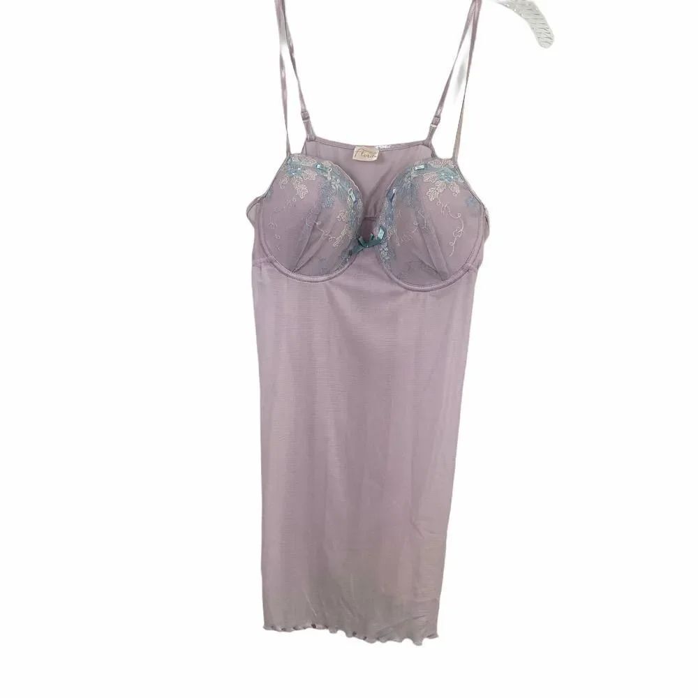 FloraโIntimatelyย Lavenderโcamiโslipโpaddedโbra